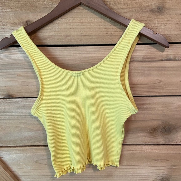 Wild Fable Yellow Cropped Tank Top - Picture 2 of 3